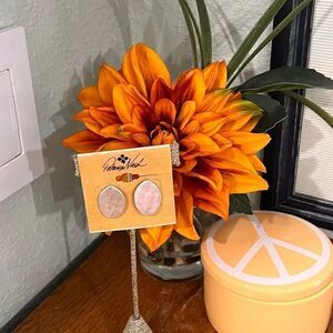 Nwt Patricia Nash Not So Basic Silver Ox Stud Earrings #PNER